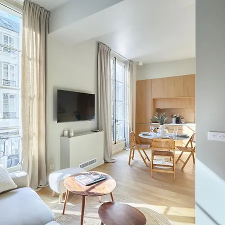 Le Marais By Prestige Apartment