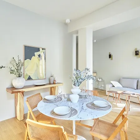 Le Marais By Prestige Apartment