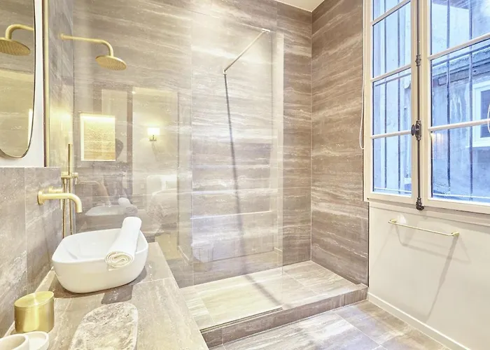 Le Marais By Prestige * パリ